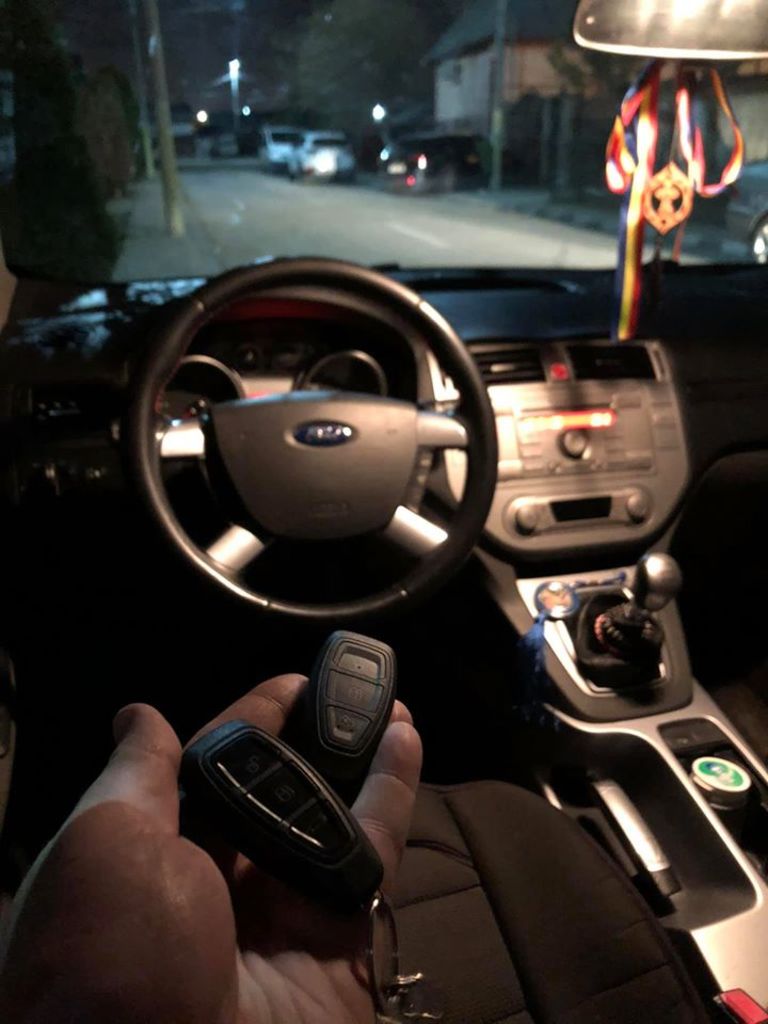 img/lucrari/dublura-cheie-ford-kuga-keylessgo-2.jpg