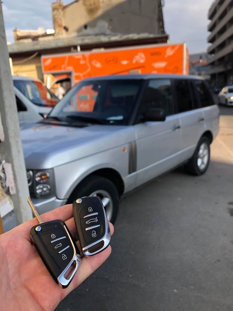img/lucrari/dublura-cheie-range-rover-evogue-2004-reparatie-cheie-telecomanda-2.jpg